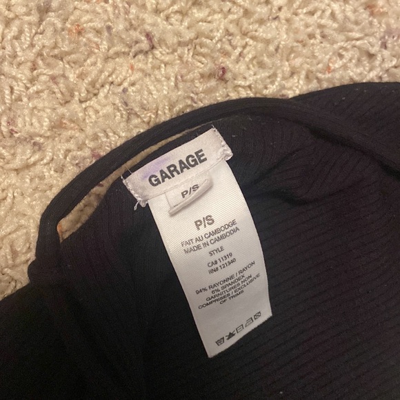 GARAGE black open back crossover tank top - Picture 4 of 4